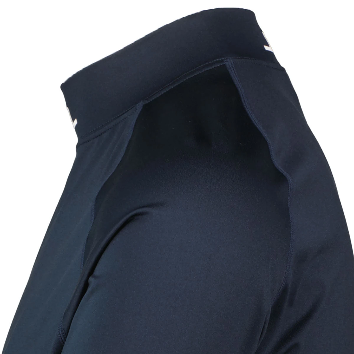 J.Lindeberg J. Lindeberg Aello Soft Compression Golf Top GMJT06624 6 J.Lindeberg J. Lindeberg Aello Soft Compression Golf Top GMJT06624 - Image 4