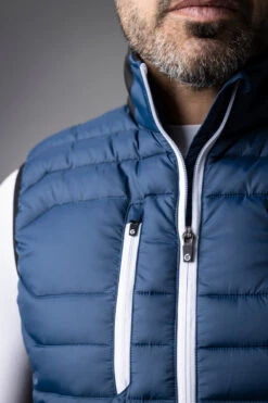 Sunderland Anton Padded Golf Gilet SUNMC82 -Clarkes Golf Store Anton Closeup Chest