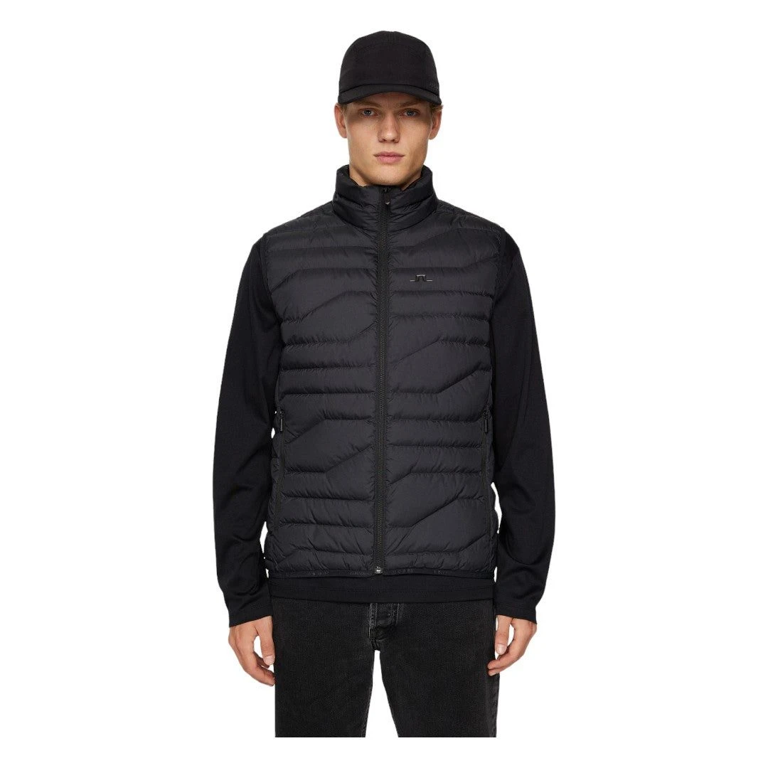J.Lindeberg Cliff Light Down Golf Vest AMOW10854 6 J.Lindeberg Cliff Light Down Golf Vest AMOW10854 - Image 4