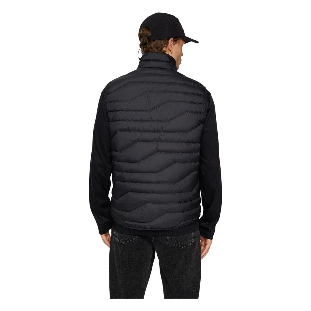 J.Lindeberg Cliff Light Down Golf Vest AMOW10854 7 J.Lindeberg Cliff Light Down Golf Vest AMOW10854 - Image 5