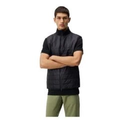 J.Lindeberg Martino Quilt Hybrid Golf Vest GMOW11401 13 J.Lindeberg Martino Quilt Hybrid Golf Vest GMOW11401 -Clarkes Golf Store J Lindeberg Martino Quilt Hybrid Golf Vest GMOW114 4